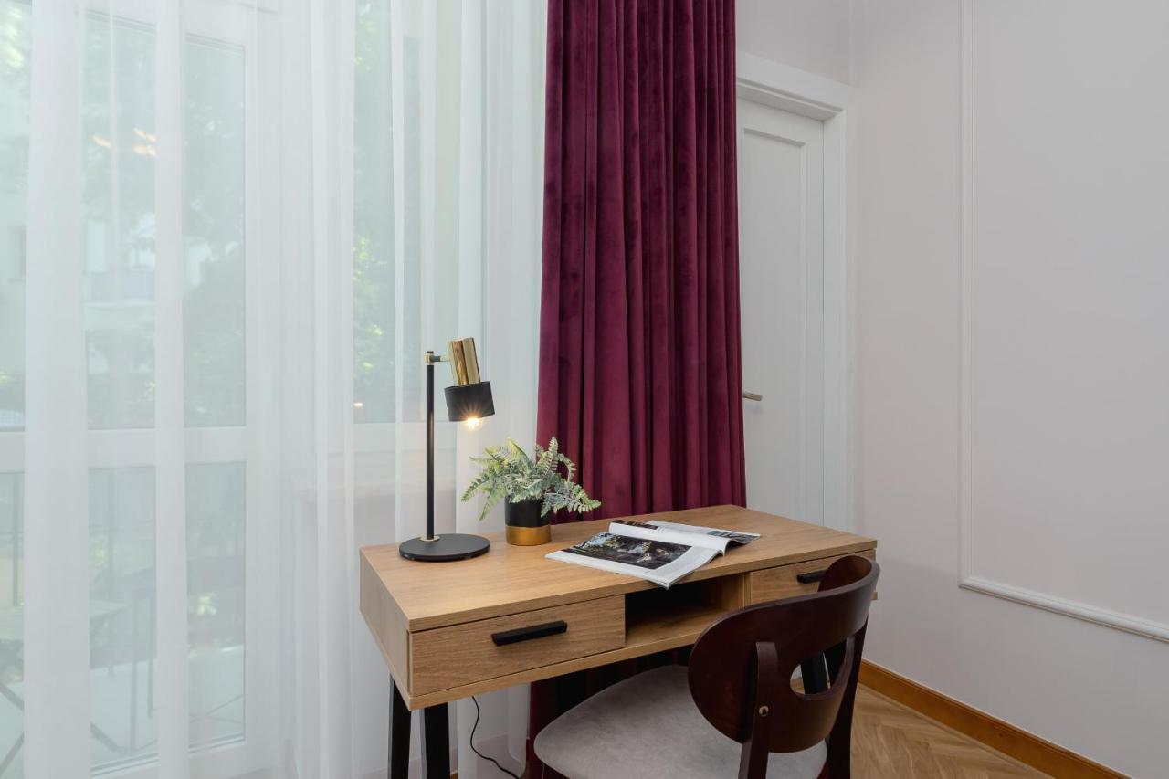 Luxurious & Unique Apartment Mickiewicza Cracow By Renters Prestige Краков Экстерьер фото