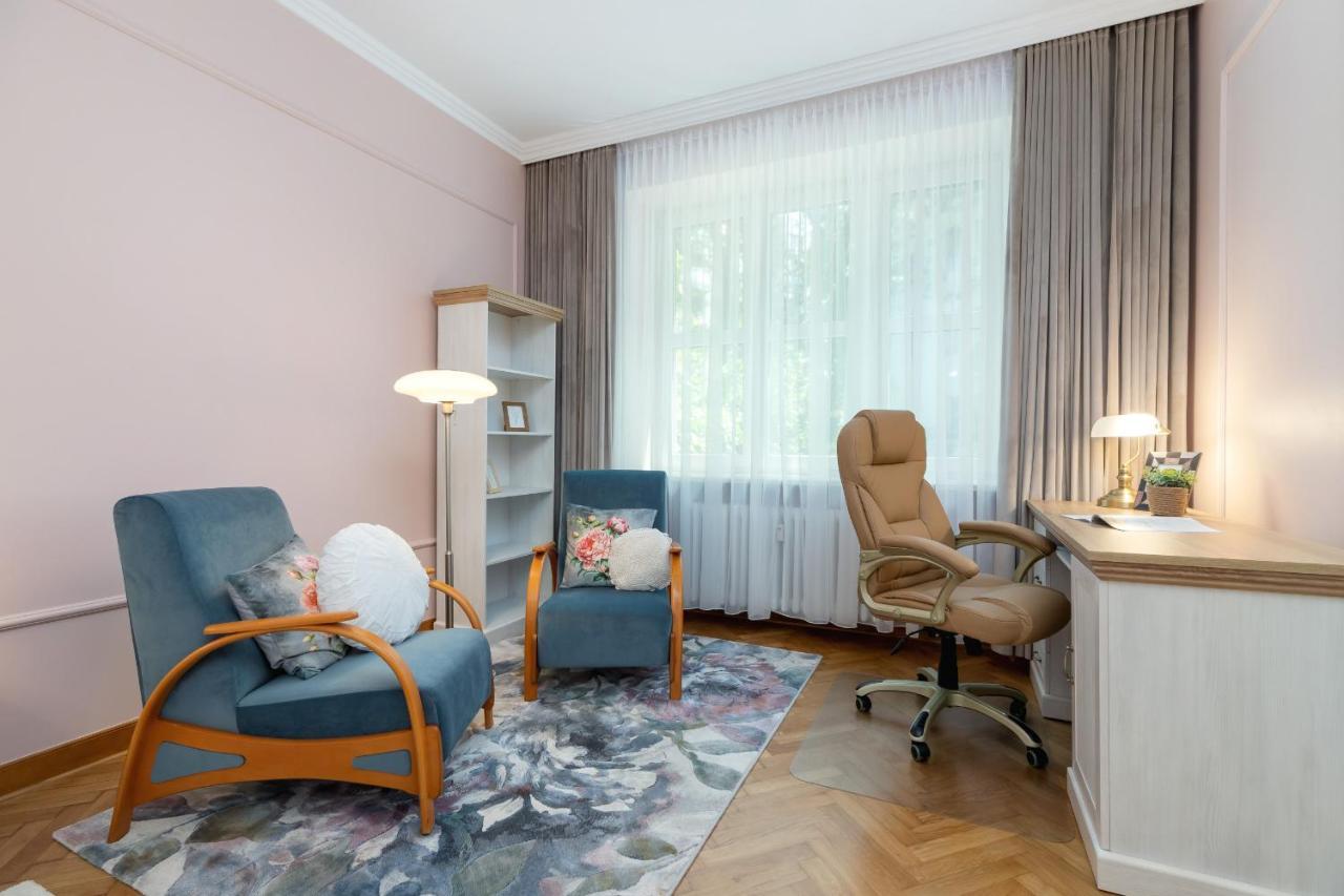 Luxurious & Unique Apartment Mickiewicza Cracow By Renters Prestige Краков Экстерьер фото