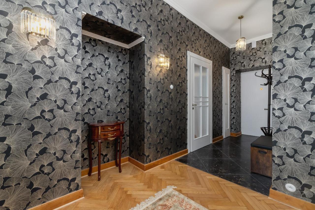 Luxurious & Unique Apartment Mickiewicza Cracow By Renters Prestige Краков Экстерьер фото